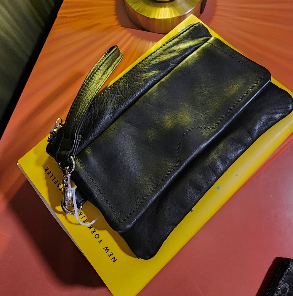 Day&Mood Black Leather Wristlet - Picture 2 of 5